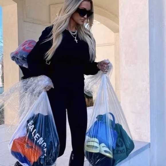 look it up ladies !!!!!! - Picture 2 of 4